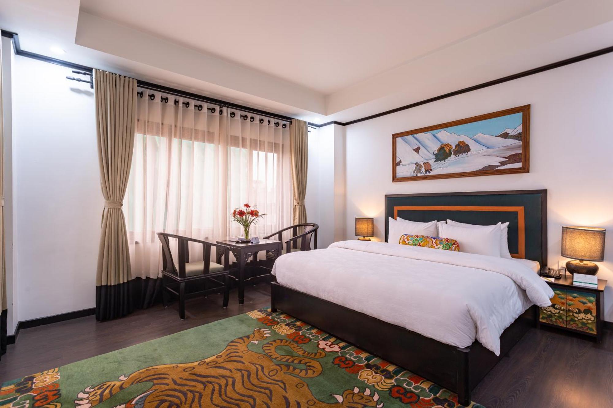 Hotel Lo Mustang Katmandu Eksteriør billede