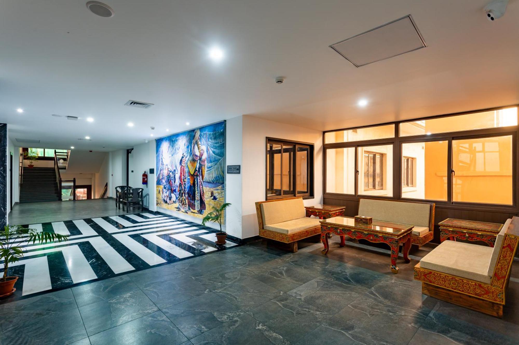 Hotel Lo Mustang Katmandu Eksteriør billede
