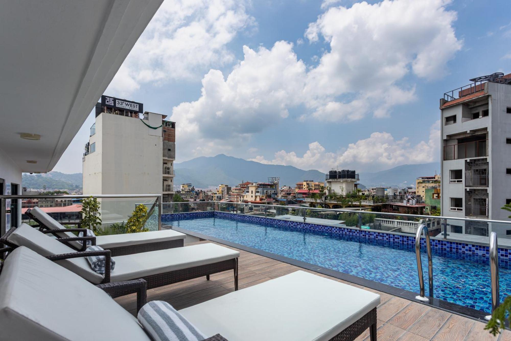 Hotel Lo Mustang Katmandu Eksteriør billede
